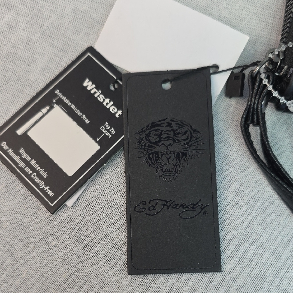 Ed Hardy Black and Red Clutch with Skull Design - Picture 3 of 5